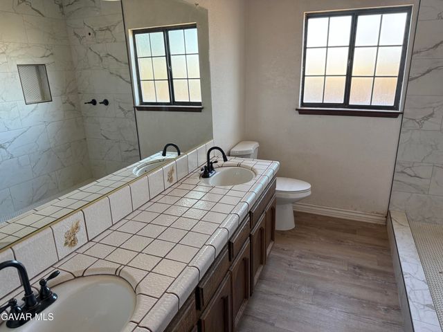 42802 Sachs Drive, Lancaster, CA 93536
