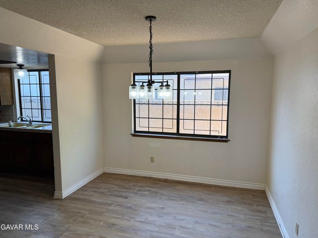42802 Sachs Drive, Lancaster, CA 93536