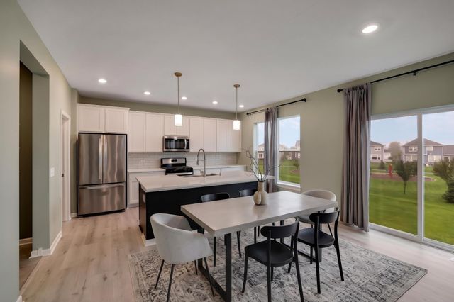 11551 Brayburn Trail, Maple Grove, MN 55369