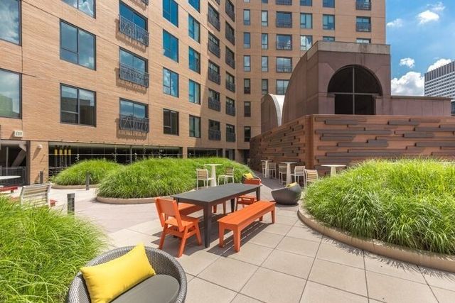 1 Canal St. 608, Boston, MA 02114