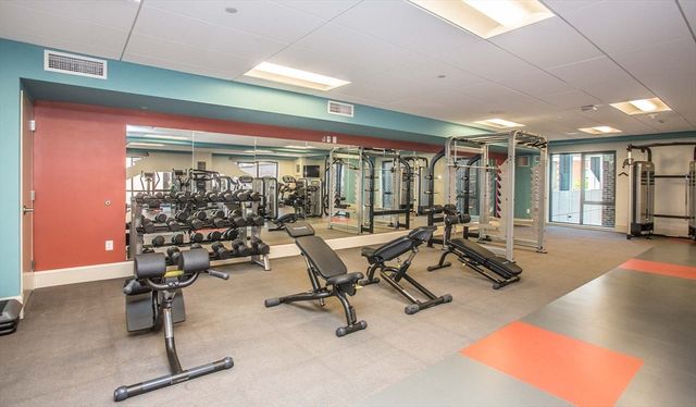 1 Canal St. 608, Boston, MA 02114