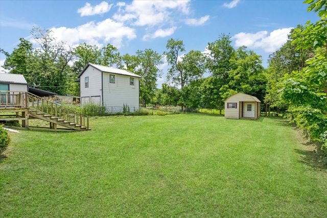 715 W Sam Rayburn Drive, Bonham, TX 75418