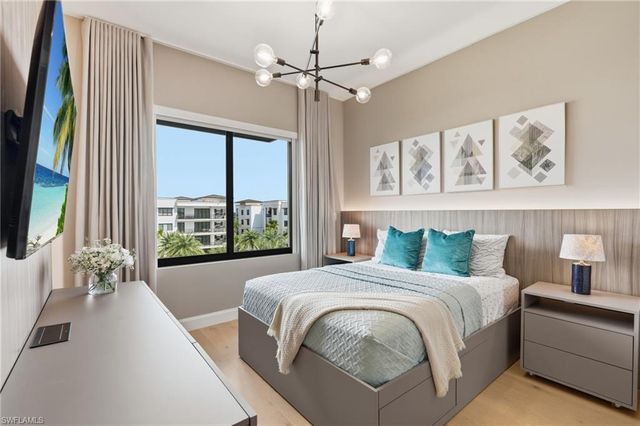 1115 Central AVE 554, Naples, FL 34102