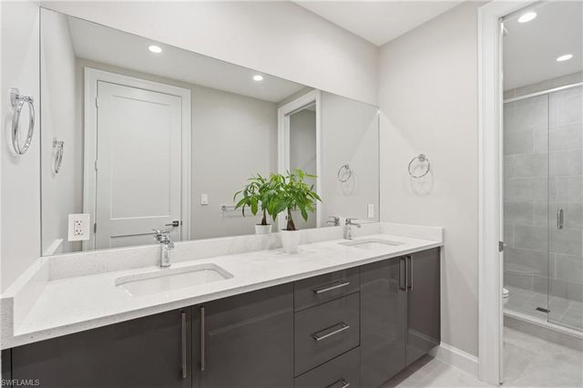 1115 Central AVE 554, Naples, FL 34102