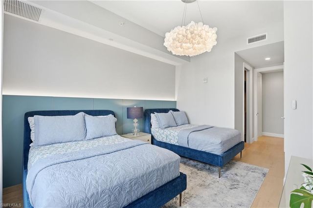 1115 Central AVE 554, Naples, FL 34102