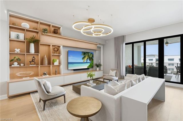 1115 Central AVE 554, Naples, FL 34102