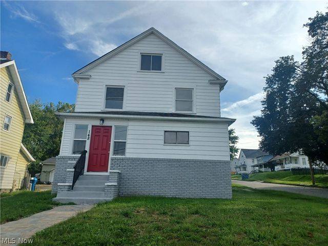 148 Elm Street, Struthers, OH 44471