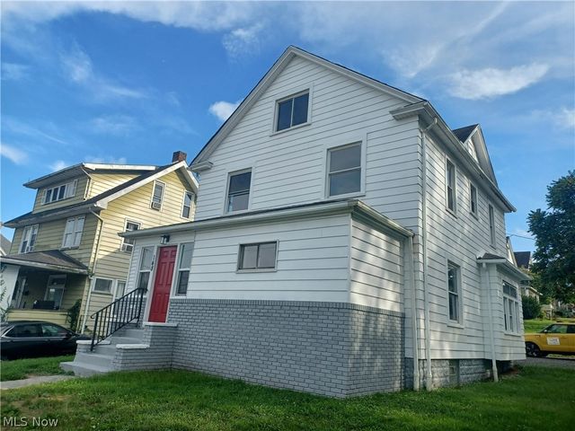 148 Elm Street, Struthers, OH 44471