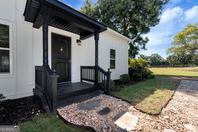 276 Highway 72 E, Comer, GA 30629