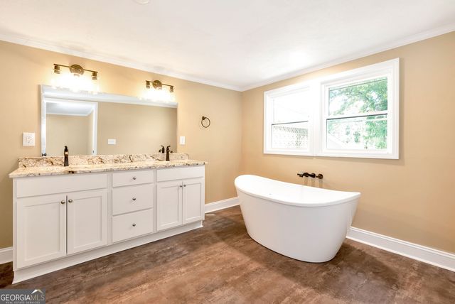 276 Highway 72 E, Comer, GA 30629