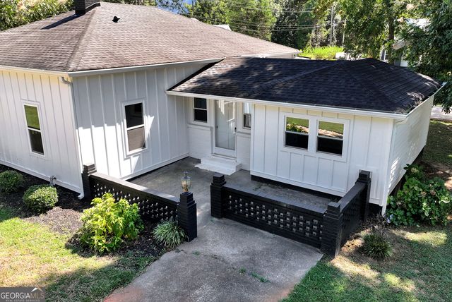 276 Highway 72 E, Comer, GA 30629