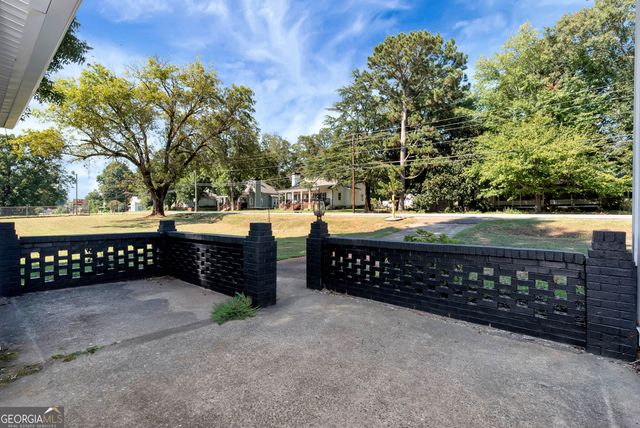 276 Highway 72 E, Comer, GA 30629