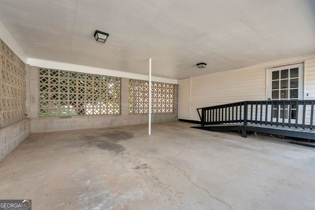 276 Highway 72 E, Comer, GA 30629