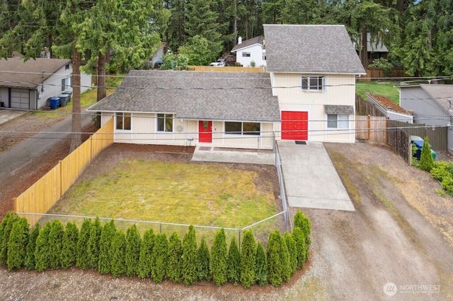 1115 207th Place NE, Sammamish, WA 98074