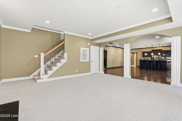 18701 Weatherford Cir, Louisville, KY 40245