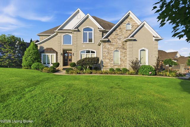 18701 Weatherford Cir, Louisville, KY 40245