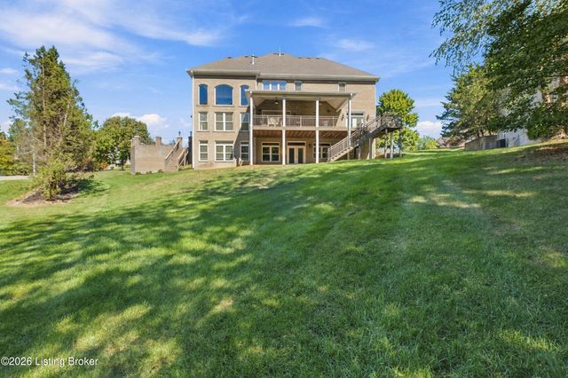 18701 Weatherford Cir, Louisville, KY 40245