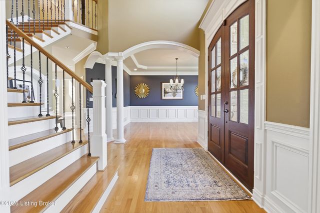 18701 Weatherford Cir, Louisville, KY 40245