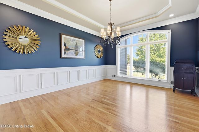 18701 Weatherford Cir, Louisville, KY 40245