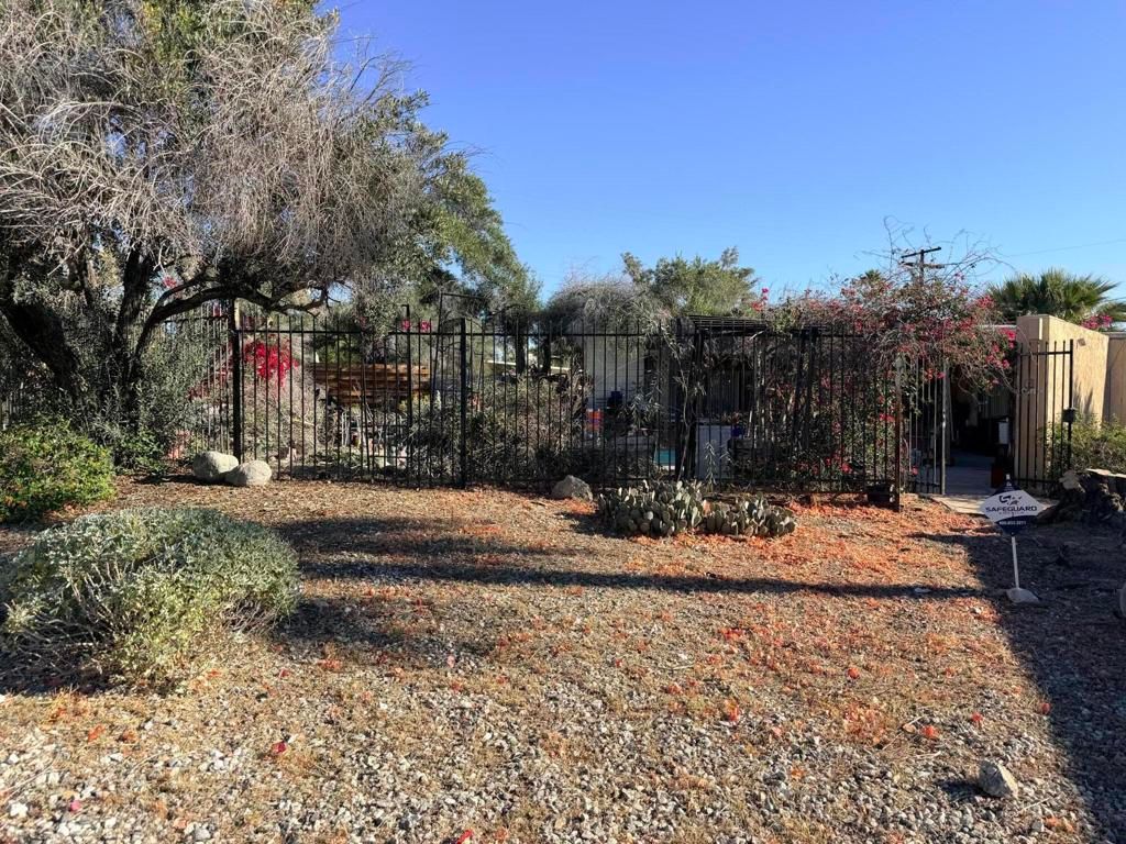 2290 N Milben Circle, Palm Springs, CA 92262