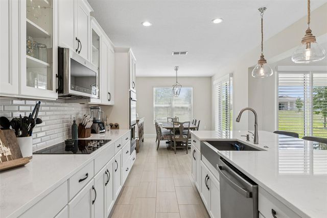 14321 CRESTAVISTA AVENUE, Clermont, FL 34714