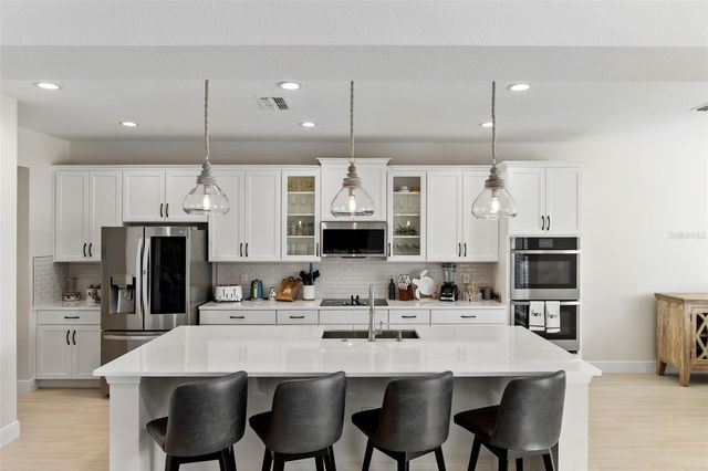 14321 CRESTAVISTA AVENUE, Clermont, FL 34714