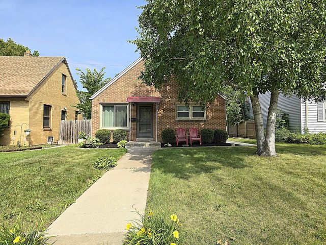 3334 N 92nd STREET, Milwaukee, WI 53222