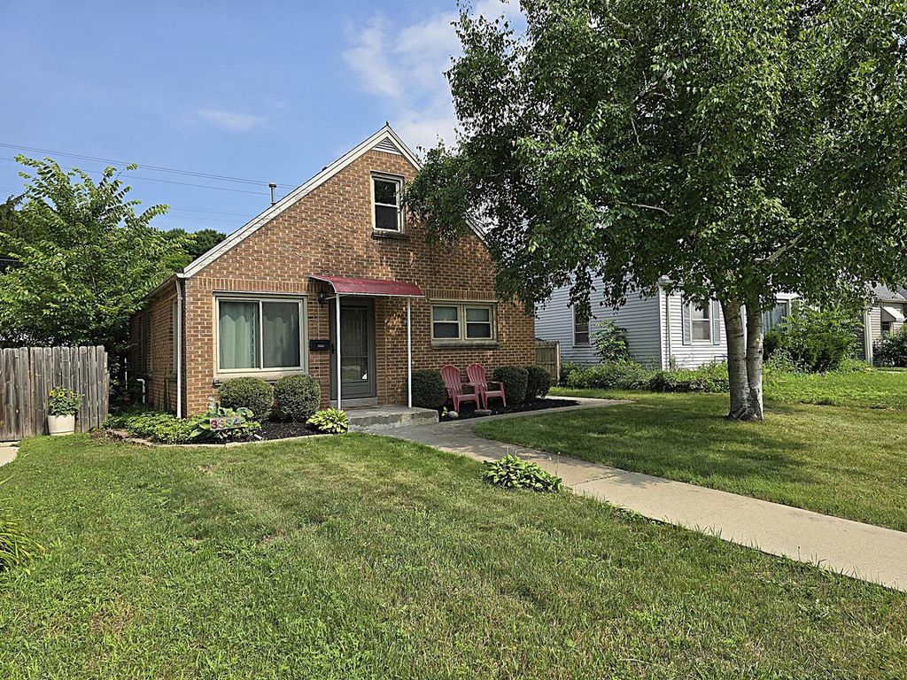 3334 N 92nd STREET, Milwaukee, WI 53222
