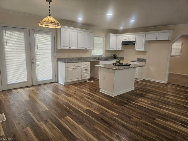218 Hall Street, Salisbury, NC 28144