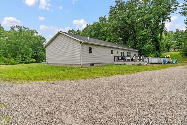 2601 Old State Rd 60, Henryville, IN 47126