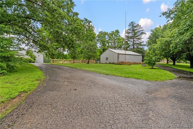 2601 Old State Rd 60, Henryville, IN 47126