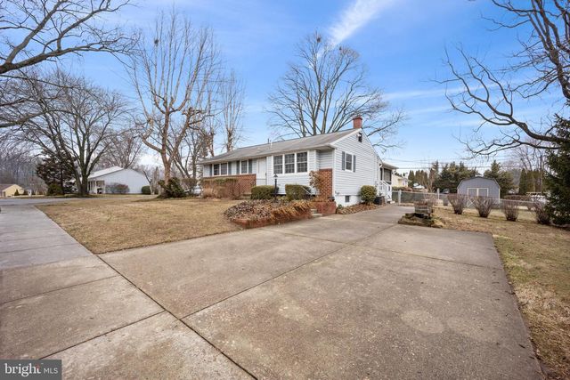 2610 DEAN DR, Wilmington, DE 19808