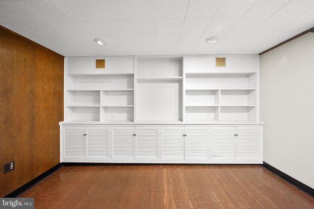 2610 DEAN DR, Wilmington, DE 19808