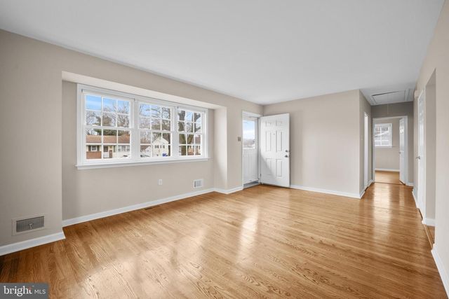 2610 DEAN DR, Wilmington, DE 19808