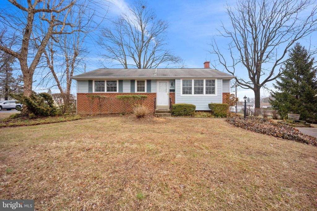 2610 DEAN DR, Wilmington, DE 19808