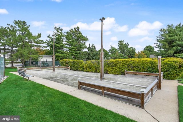 42 PEPPERGRASS DR N, Mt Laurel, NJ 08054