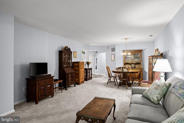 42 PEPPERGRASS DR N, Mt Laurel, NJ 08054