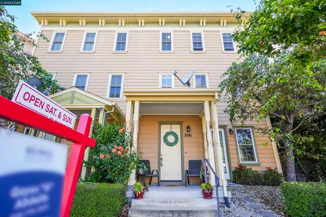 2081 Tsushima St, Hercules, CA 94547