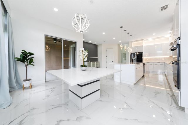 16138 BRISTOL LAKE CIRCLE, Orlando, FL 32828