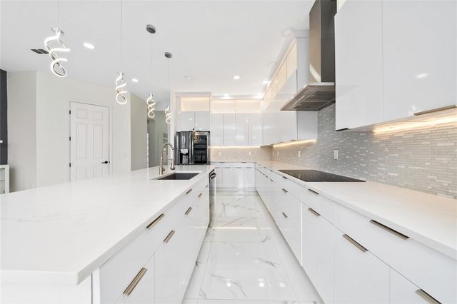 16138 BRISTOL LAKE CIRCLE, Orlando, FL 32828