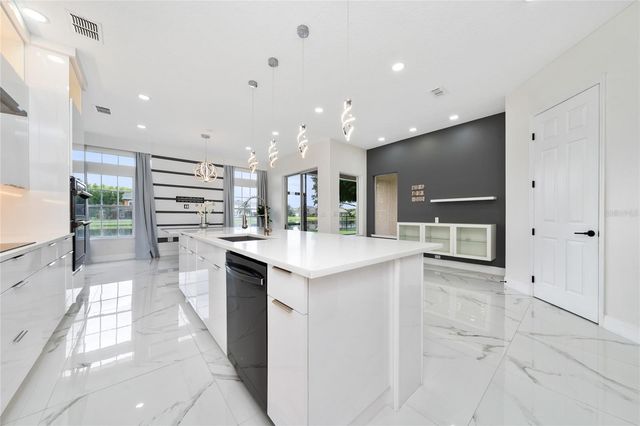 16138 BRISTOL LAKE CIRCLE, Orlando, FL 32828