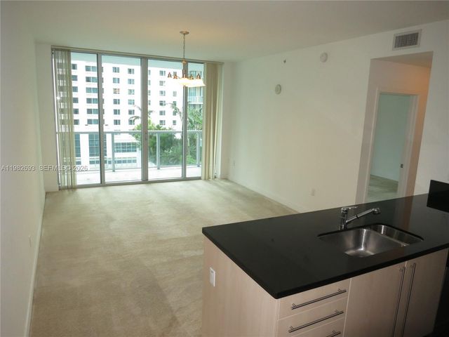 1111 SW 1 AV 1118-N, Miami, FL 33130