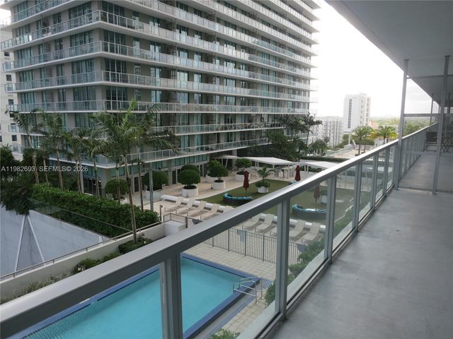 1111 SW 1 AV 1118-N, Miami, FL 33130