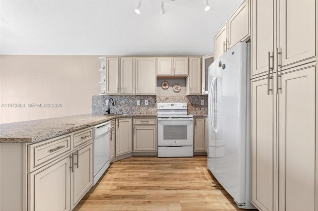 14345 SW 172nd Ln, Miami, FL 33177