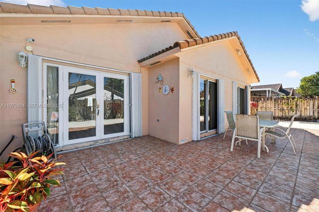 14345 SW 172nd Ln, Miami, FL 33177