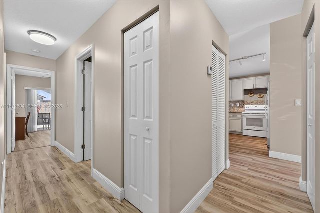 14345 SW 172nd Ln, Miami, FL 33177