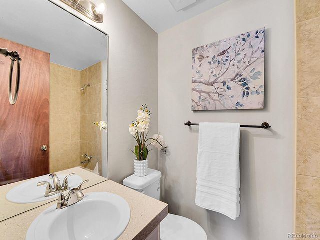 7391 S Knolls Way, Centennial, CO 80122