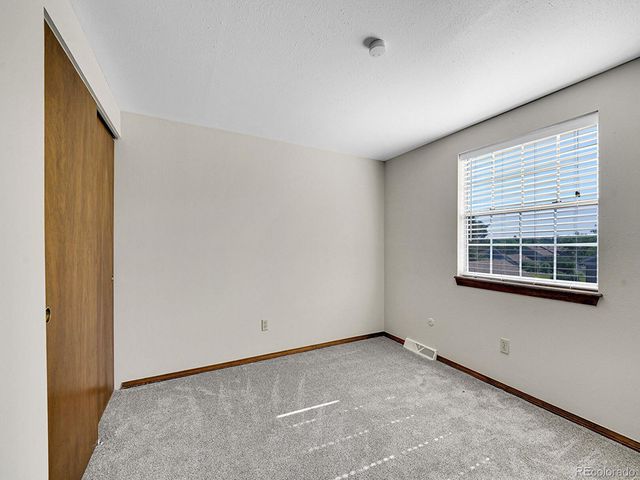 7391 S Knolls Way, Centennial, CO 80122