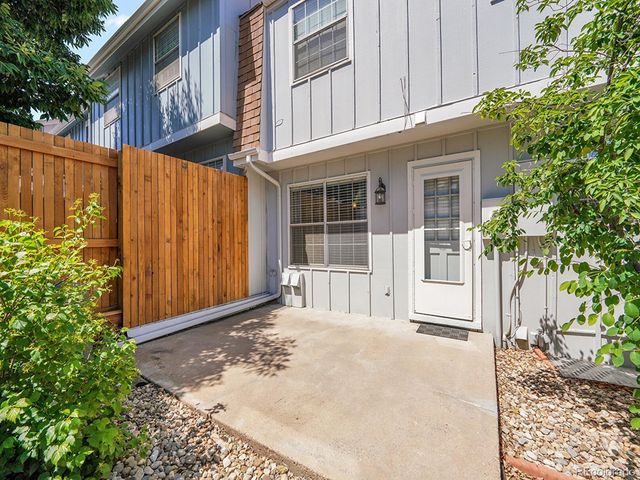 7391 S Knolls Way, Centennial, CO 80122