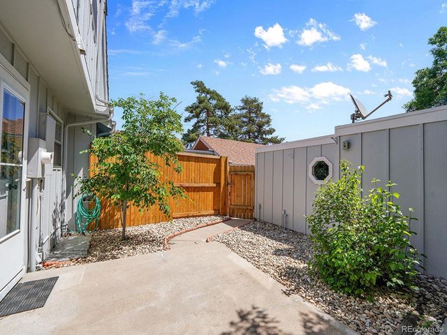 7391 S Knolls Way, Centennial, CO 80122